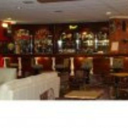 Residencial Pica Pau Hotel Ещорил Екстериор снимка