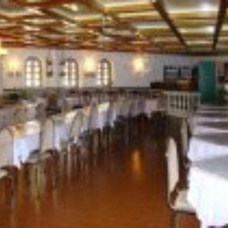 Residencial Pica Pau Hotel Ещорил Екстериор снимка